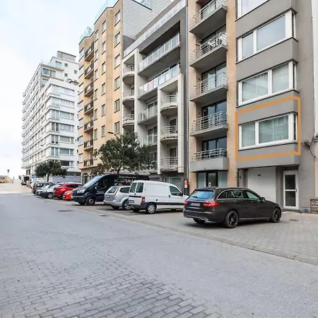 Capucineau - Excellent Location